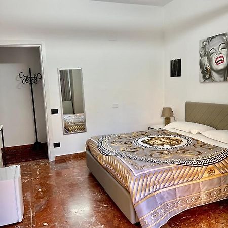 Rooms Lungomare Crotone Ngoại thất bức ảnh